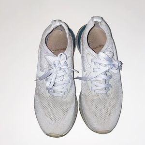 Nike epic react sneakers